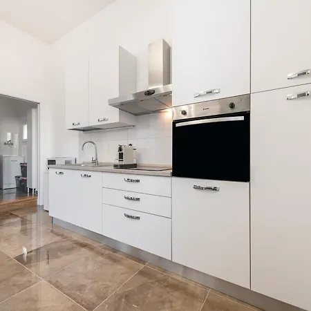 Apartment Speciosa Bestvacationever *